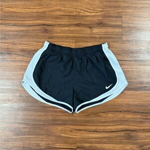 Nike Women's Athletic Shorts in Black and Gray